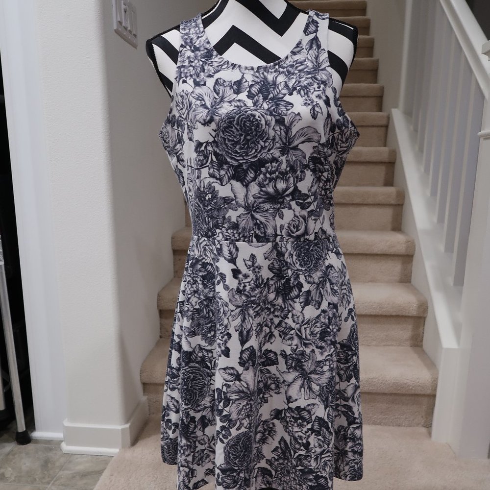 Sleeveless Floral Dress
